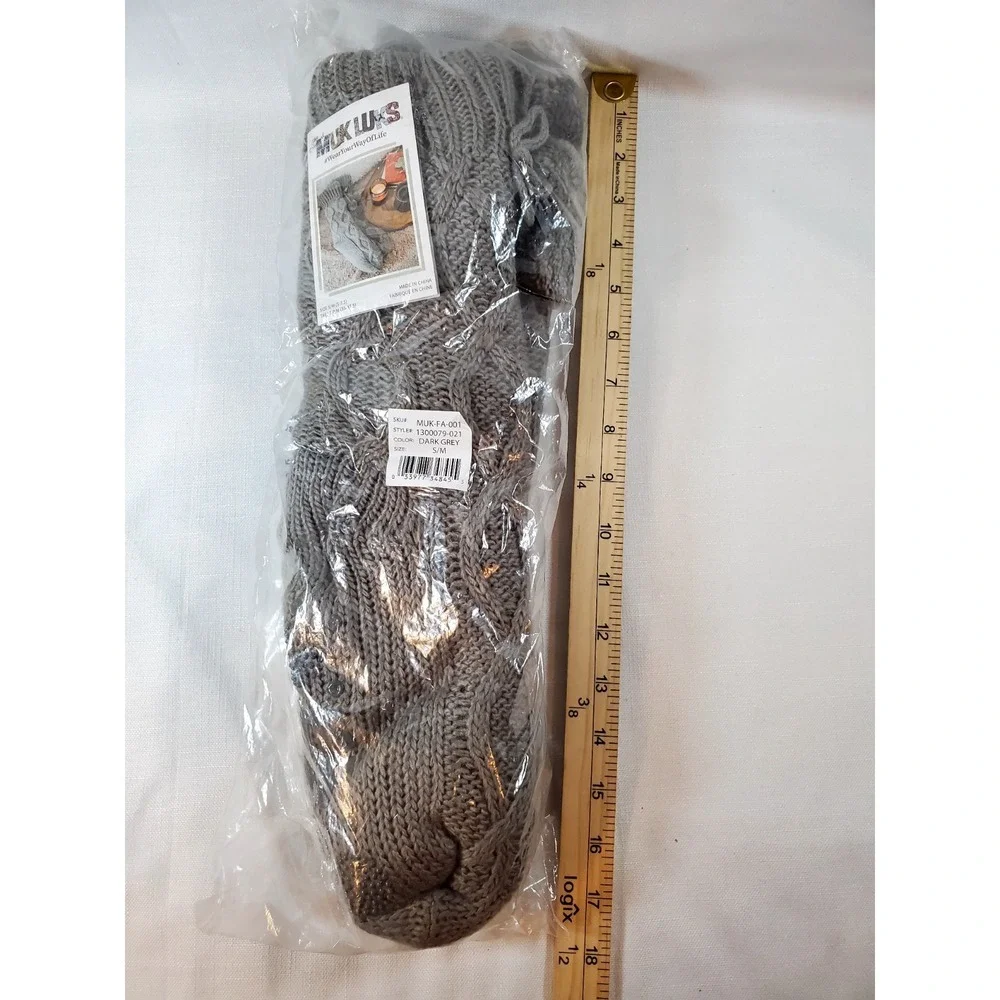 MUK LUKS Women's *POM POM* Dark Grey Sweater Cabin‎ Socks S/M (5-7.5) NEW